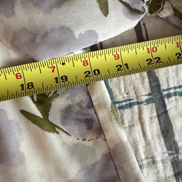 CAbi Lavender and Sage Ruffle V-Neck Blouse - Picture 4 of 4